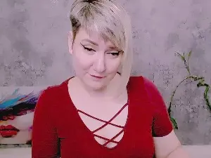 Cam4 Free Live Porn of Djullia