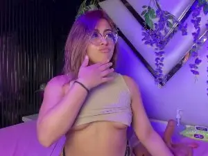 Cam4 Adult Webcams of Freya_Miller_