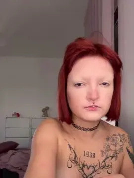 Cam4 Live Sex of Alisiapolly05