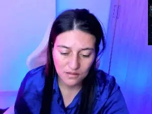 Cam4 Sex Cam of Saskyaa