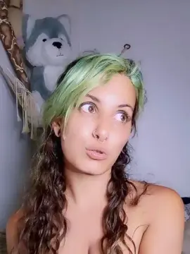 Cam4 Free Porn Cam of theWitch696
