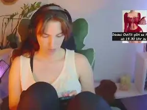Cam4 Free Live Porn of lovekiitsune