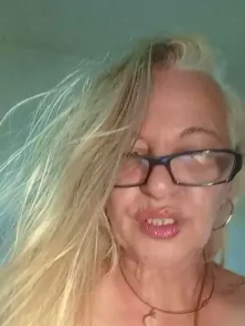 Cam4 Sex Cam of anaana_sexy
