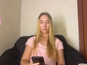 Cam4 Best live sex cam show of KarylDonaby