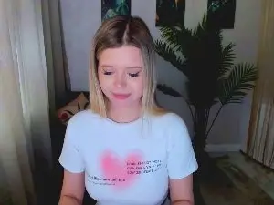 Cam4 Best Webcam of GlamorousGirll