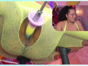 Cam4 Live Sex Cam of MhiaRey