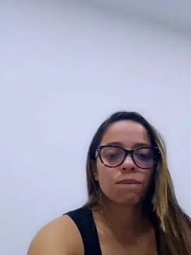 Cam4 Private Sex Chat of LollaBunny26