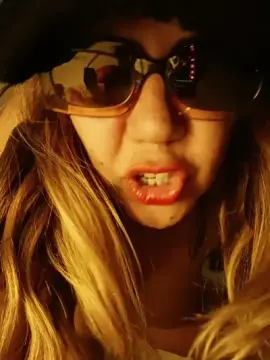 Cam4 Free Porn Cam of margot30