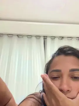 Cam4 Free Porn Cam of Marinomade