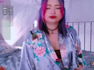 Cam4 Free Live Porn of mymoonstar