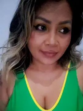 Cam4 Nude Webcam of GataAline
