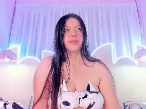 Cam4 Nude Webcam of charlote_masson