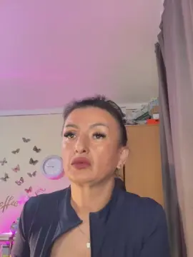 Cam4 Adult Video Chat of angel75sexy