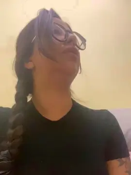Cam4 Live Sex Cam of Isapekha