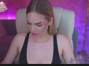 Cam4 Watch Live Sex Cams of AuroraMore