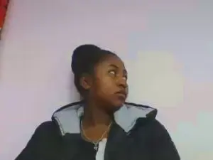 Cam4 Live Sex of chantale7