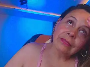 Cam4 Adult Webcams of Cinthya_roberts