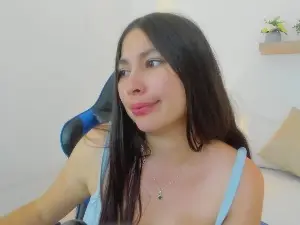 Cam4 Free Live Porn of bella_99_