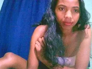 Cam4 Live Sex of Fitiavana8