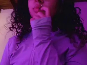 Cam4 Free Porn Cam of cut3nshyf33t