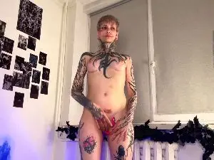 Cam4 Live Sex of LaylaBortner