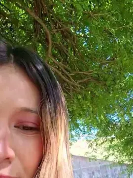 Cam4 Free Live Porn of Tania__honey