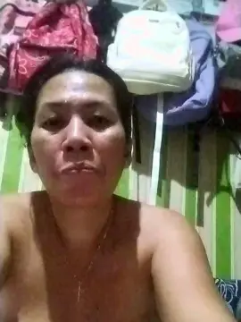 Cam4 Sex Cam of Hotmama45