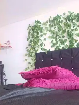 Cam4 Live Porn of sweet_scarlett_