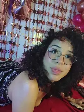 Cam4 Adult Video Chat of Collins_Daph