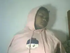 Cam4 Live Sex of mialisoa3