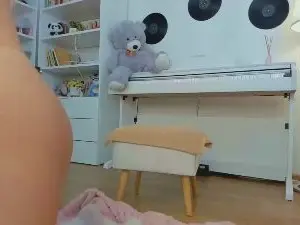 Cam4 Live Sex Cam of yamjoy18