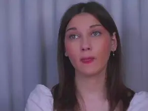 Cam4 Sex Cam of HallieBulfer