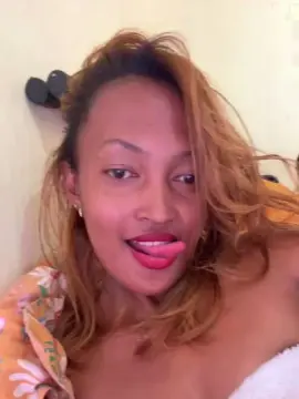 Cam4 Watch Live Sex Cams of Cynthiase_1