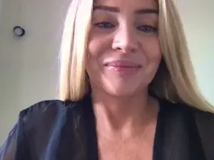 Cam4 Watch Live Sex Cams of Chloeblond