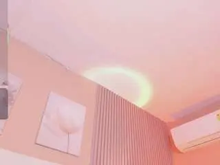 Camsoda Nude Webcam of lilly-19