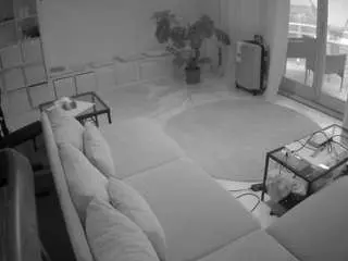 Camsoda Private Sex Chat of voyeurcam-julmodels-living-4