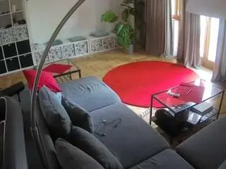Camsoda Sex Cam of voyeurcam-julmodels-living-4