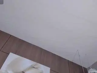 Camsoda Free Live Porn of saraycollins