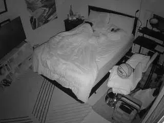 Camsoda Nude Webcam of voyeurcam-hornyhostel-01