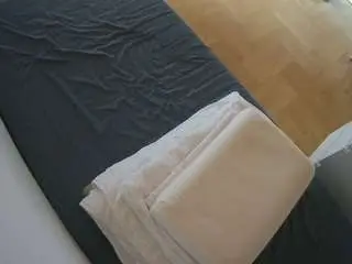 Camsoda Live Sex of voyeurcam-julmodels-greybed-2