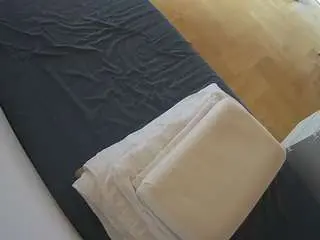 Camsoda Private Sex Chat of voyeurcam-julmodels-greybed-2