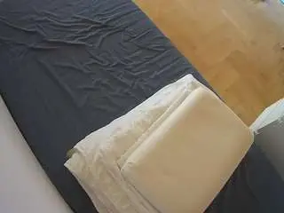 Camsoda Private Sex Chat of voyeurcam-julmodels-greybed-2