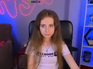 Camsoda Adult Video Chat of rebecca-smile