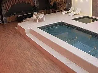 Camsoda Adult Webcams of voyeurcam-casa-salsa-gym