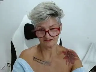 Camsoda Sex Chat of bety-cum2