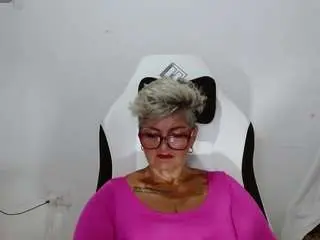 Camsoda Live Sex of bety-cum2