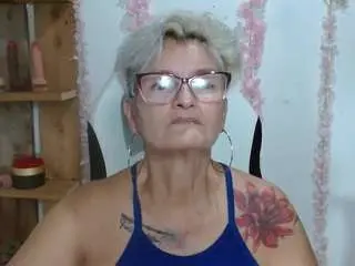 Camsoda Sex Chat of bety-cum2