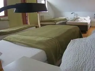 Camsoda Free Live Porn of voyeurcam-julmodels-bed-2