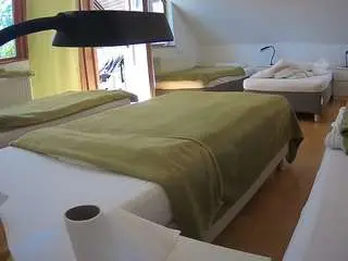Camsoda Best Webcam of voyeurcam-julmodels-bed-2