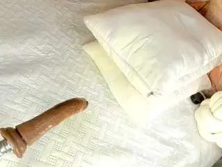 Camsoda Watch Live Sex Cams of carolbrowm